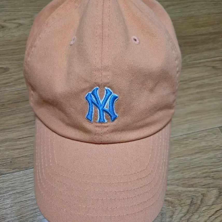[BUNJANG] MLB New York Yankees Small Logo Ball Cap / MLB 뉴욕양키스 스몰로고 볼캡