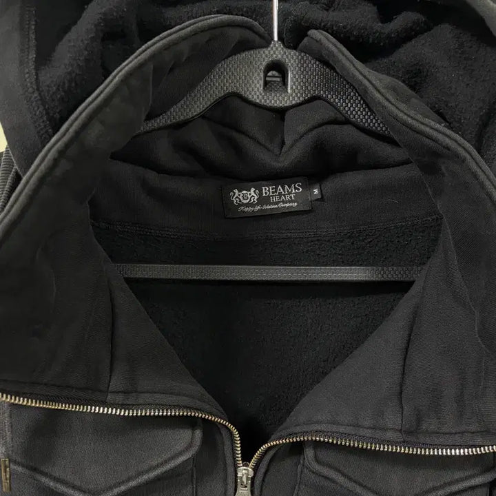 [BUNJANG] BEAMS Military Style 3D Pocket Hooded Jacket / 빔즈(BEAMS) 밀리터리 스타일 3D 포켓 후드 재킷