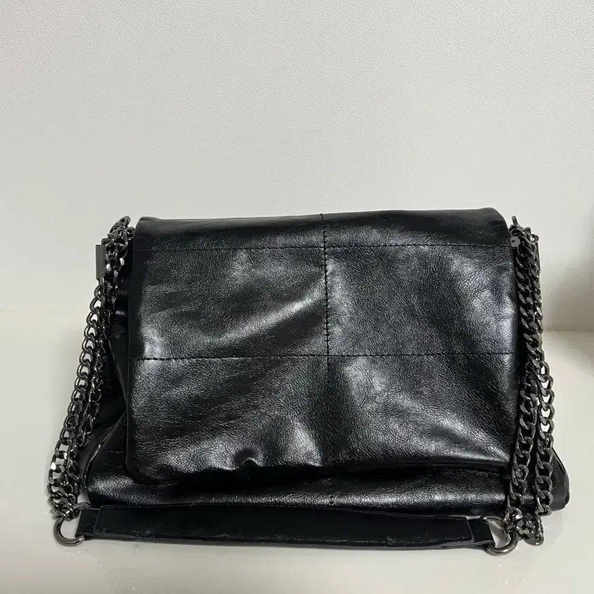 [BUNJANG] ZARA Yuna Bag Shoulder Bag / 자라 락 플랩 숄더백 블랙 유나백