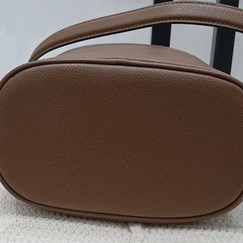 [BUNJANG] Lovecat Bucket Bag / 러브켓  버킷백