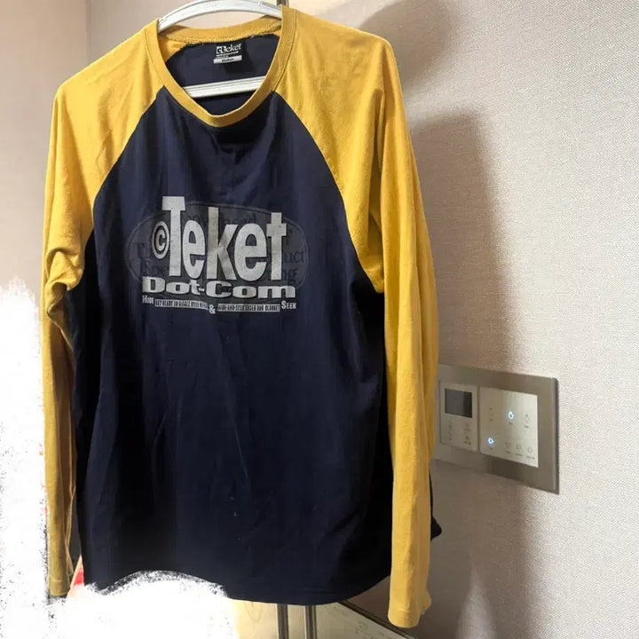 [BUNJANG] Teket Long Sleeve Shirt / 테켓롱슬리브