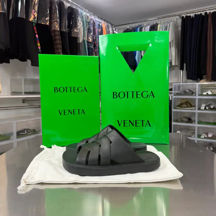 [BUNJANG] Bottega Veneta Flintstone Mule Slippers / [리오브] 보테가베네타 플린스톤 뮬 슬리퍼