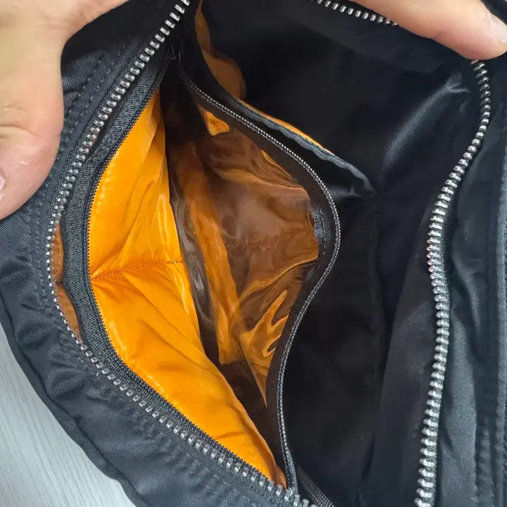 [BUNJANG] Porter Tanker Shoulder Bag Small / 포터 탱커 숄더백 블랙 스몰 팝니다.
