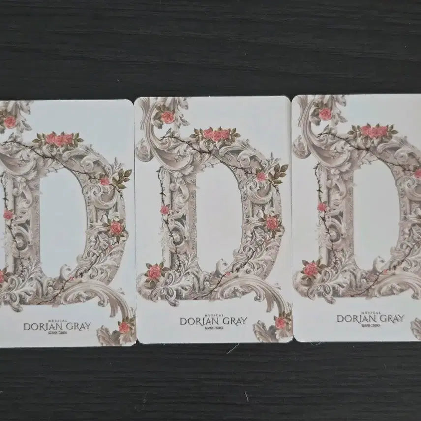 [BUNJANG] Musical Dorian Gray Photocard Set (3 Types) / 뮤지컬 도리안 그레이 포토카드 3종