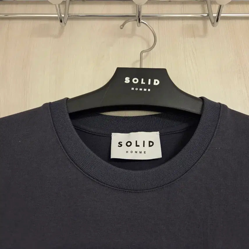 [BUNJANG] Solid Homme Embroidered Butterfly Back Logo T-shirt / 솔리드옴므 23FW 자수 나비 백로고 반팔 티셔츠 46