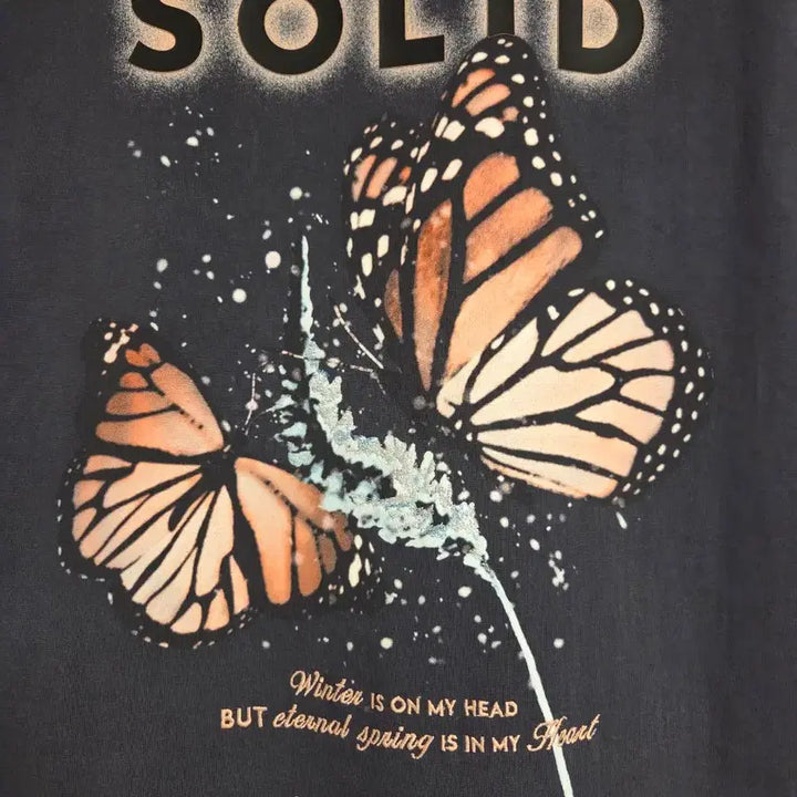 [BUNJANG] Solid Homme Embroidered Butterfly Back Logo T-shirt / 솔리드옴므 23FW 자수 나비 백로고 반팔 티셔츠 46