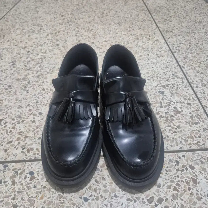 [BUNJANG] Dr. Martens Adrian Black Leather Loafers / 닥터마틴 아드리안 블랙 270사이즈