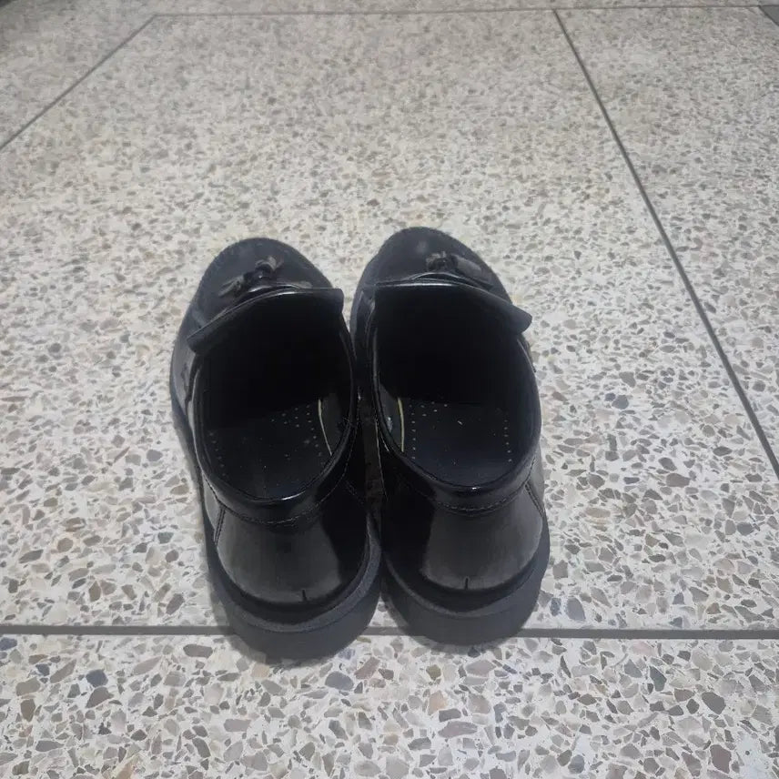 [BUNJANG] Dr. Martens Adrian Black Leather Loafers / 닥터마틴 아드리안 블랙 270사이즈