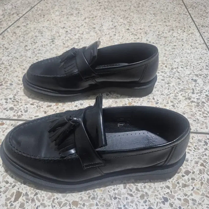 [BUNJANG] Dr. Martens Adrian Black Leather Loafers / 닥터마틴 아드리안 블랙 270사이즈