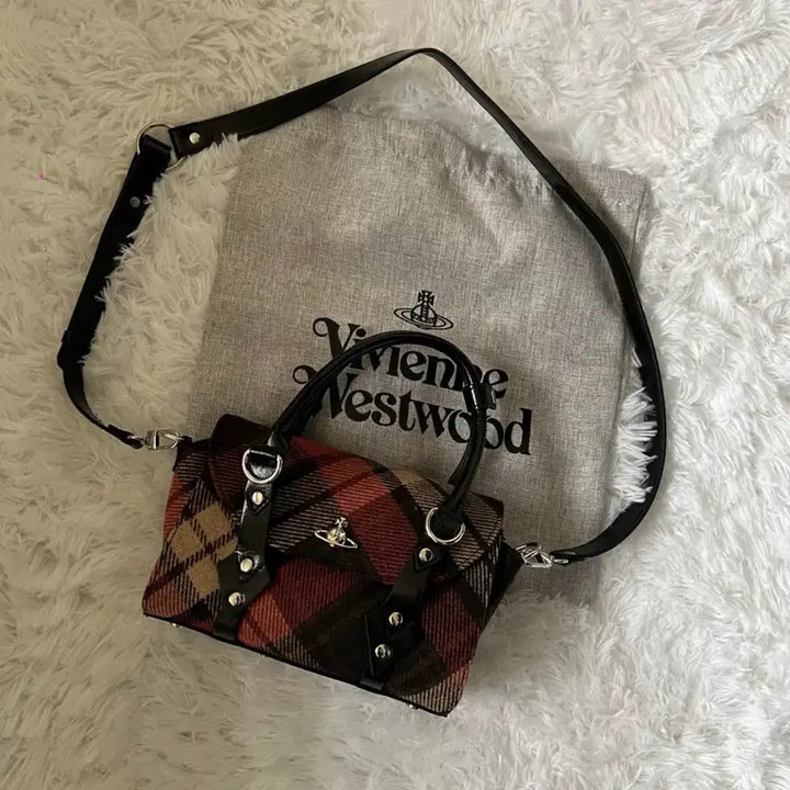 [BUNJANG] Vivienne Westwood Harris Tweed Check Bettina Bag / 비비안웨스트우드 해리스 트위드 체크 베티나 백