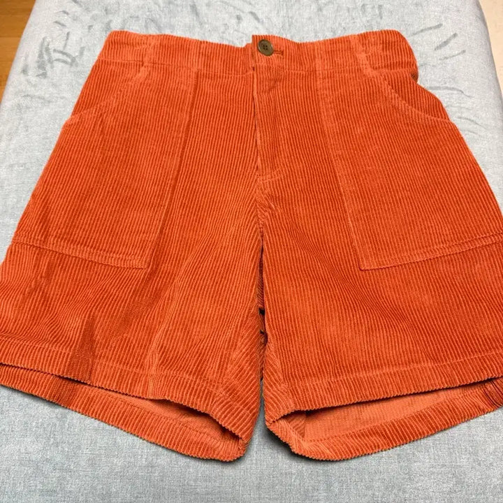 [BUNJANG] Blownwind Corduroy Shorts / 블로윈드 코듀로이 반바지