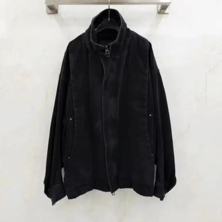 [BUNJANG] Songzio Collection High Neck 3D Denim Hooded Trucker Jacket / 송지오 컬렉션 하이넥3D 데님 후드 트러커
