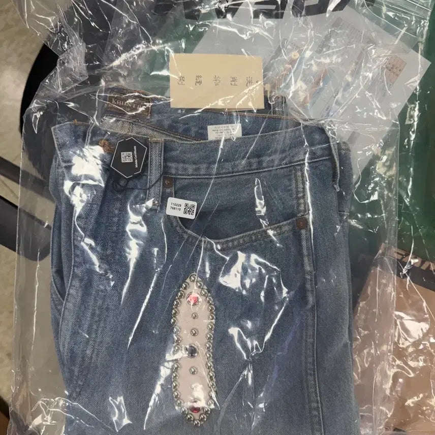 [BUNJANG] Capital 14oz Denim Studded Shorts / 캐피탈 잼스톤 데님 숏 팬츠 34