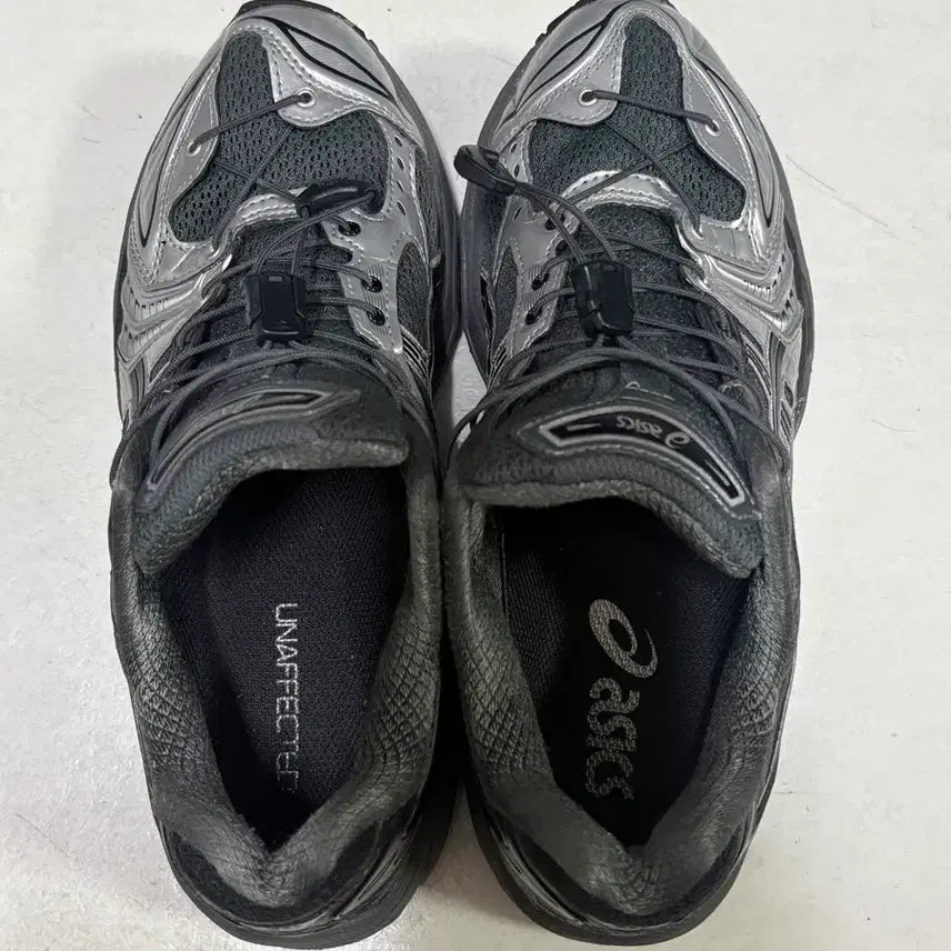 [BUNJANG] Asics Gel Kayano 14 Silver Moon Sneakers / 아식스 젤 카야노 14 실버 문 250