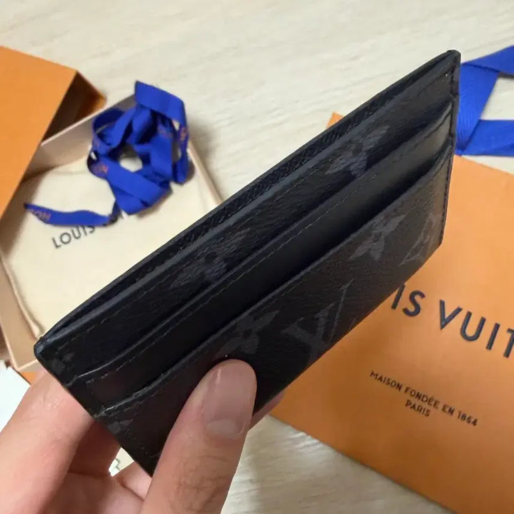 [SOLD OUT] 루이비통 모노그램 카드지갑 블랙