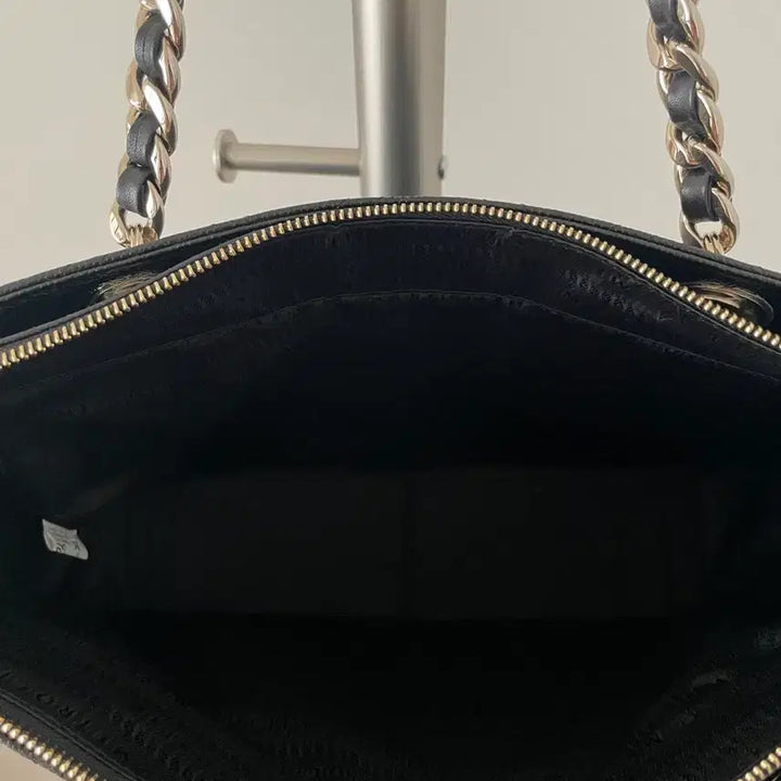 [BUNJANG] Metrocity Chain Shoulder Bag / 메트로시티(Metrocity) 체인 숄더백