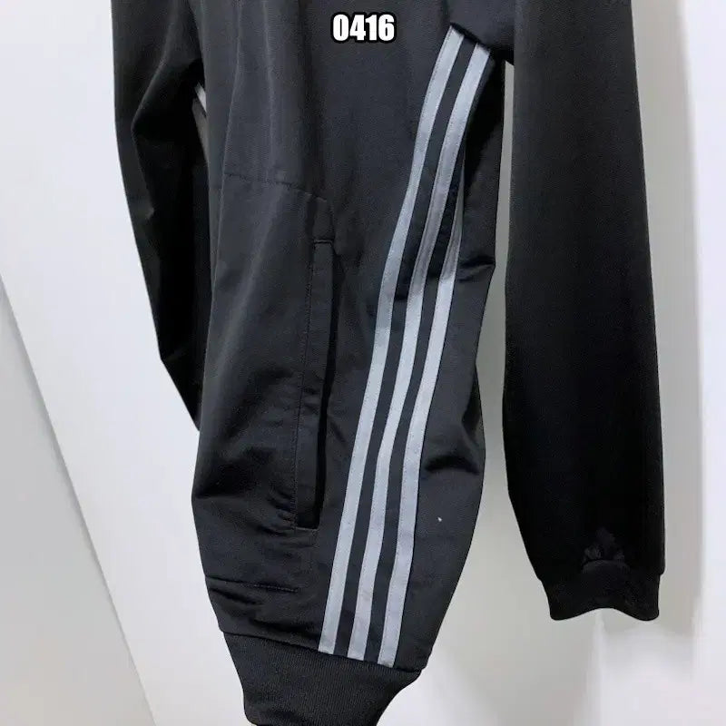 [BUNJANG] Adidas Classic Three-Stripe Black Track Top Jacket / S 아디다스 클래식 삼선 블랙 트랙탑 자켓