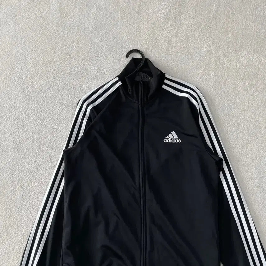 [BUNJANG] Adidas Black Track Top Jersey (Size L) / L 아디다스 블랙 트랙탑 삼선 져지 100