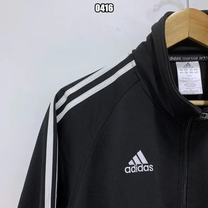 [BUNJANG] Adidas Classic Three-Stripe Black Track Jacket / S 아디다스 클래식 삼선 블랙 트랙탑 져지 자켓