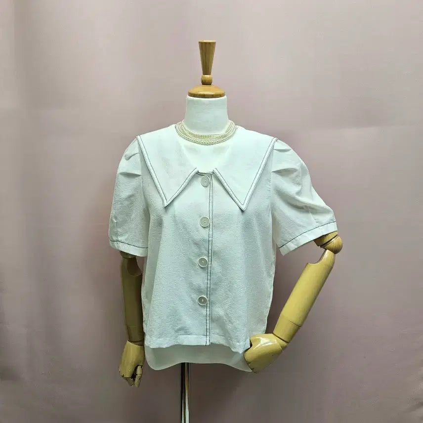 [SOLD OUT] 세일러카라 라인 퍼프 블라우스