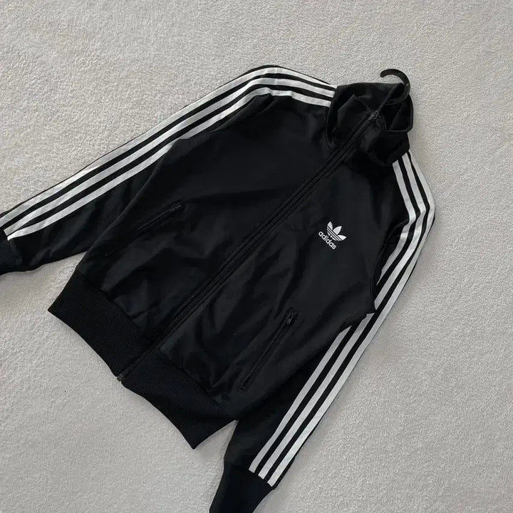[BUNJANG] Adidas Firebird Back Logo Jersey (Women) / 90 아디다스 여성 파이어버드 백로고 져지