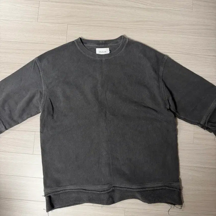 [BUNJANG] Cal O Line Charcoal Three-Quarter Sleeve Knit / [M] 칼오라인 차콜 칠부니트