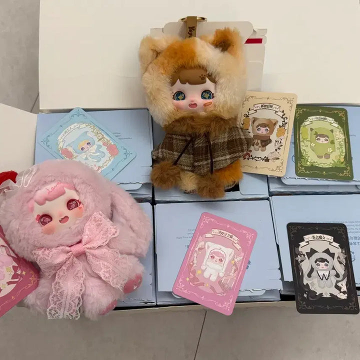 [SOLD OUT] 택포) 요유 티파티 키링 인형 풀박스 판매(2개 빼곤 인형 미개봉)