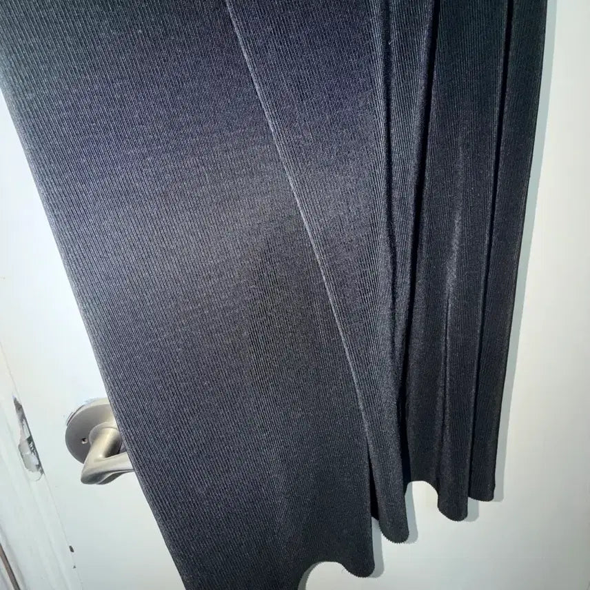 [BUNJANG] Black Pleated Wide Banding Pants / 블랙 와이드 플리츠 밴딩 팬츠