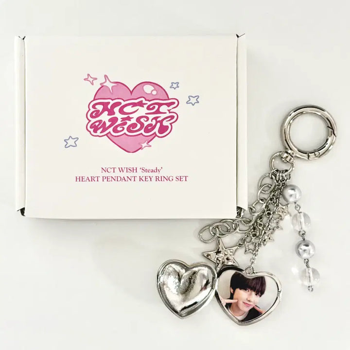 [BUNJANG] STAYC Popup MD Sakuya Heart Keyring (Unsealed) / [개봉] 스테디팝업MD 하트키링 사쿠야 ver
