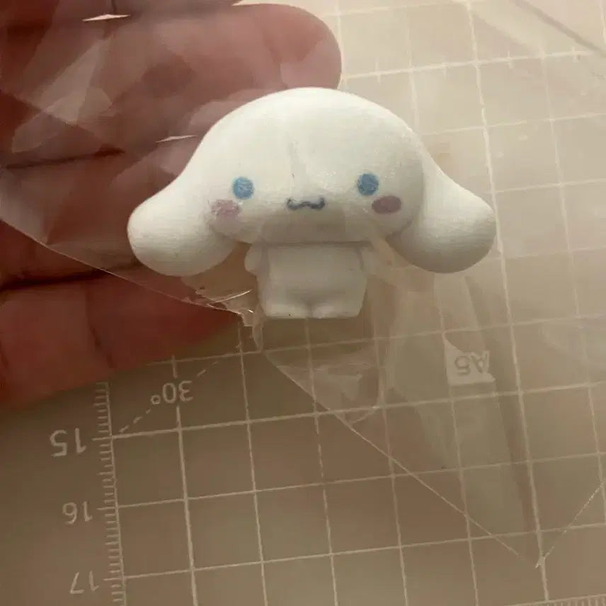 [BUNJANG] Sanrio Cinnamoroll Figure / 시나모롤 가챠