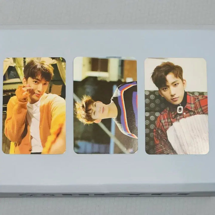 [BUNJANG] B1A4 Gongchan Rolling Photocard Set (3 types) / 공찬 롤린 포카 3종