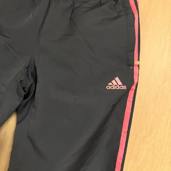 [BUNJANG] Adidas Chuvva Gray Pink Skirt (Size 90) / 아디다스 츄바 그레이 핑크( 90 사이즈 )
