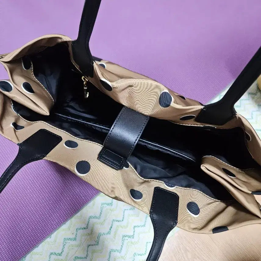 [BUNJANG] Tory Burch Ella Polka Dot Printed Tote Bag / 토리버치 엘라 폴카닷 프린티드 토트백