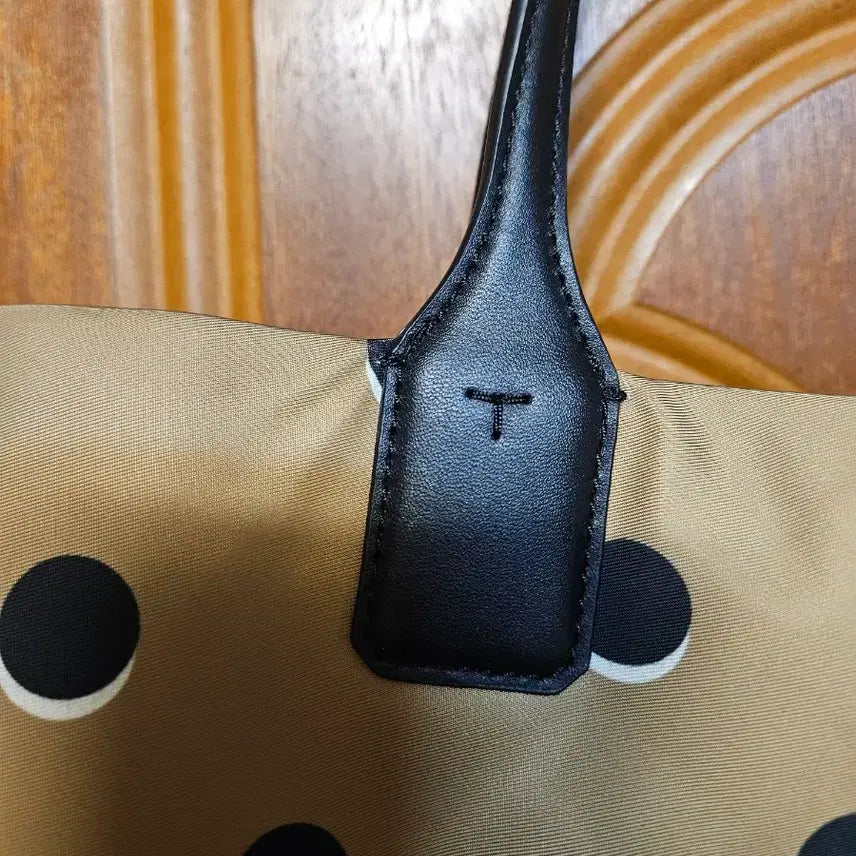 [BUNJANG] Tory Burch Ella Polka Dot Printed Tote Bag / 토리버치 엘라 폴카닷 프린티드 토트백