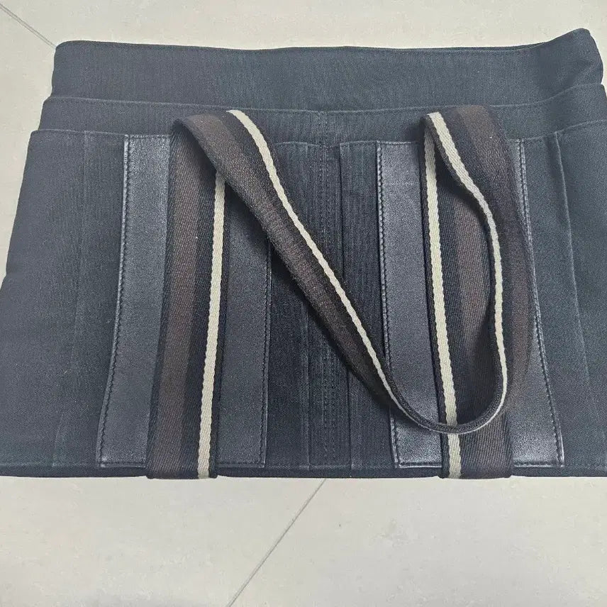 [BUNJANG] Hermes Fruit Tote MM Black Denim Tote Bag / 에르메스 후루토 토르카 mm 블랙 데님 토트백 스트라이프 핸들