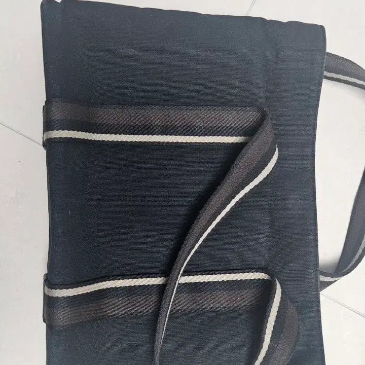 [BUNJANG] Hermes Fruit Tote MM Black Denim Tote Bag / 에르메스 후루토 토르카 mm 블랙 데님 토트백 스트라이프 핸들