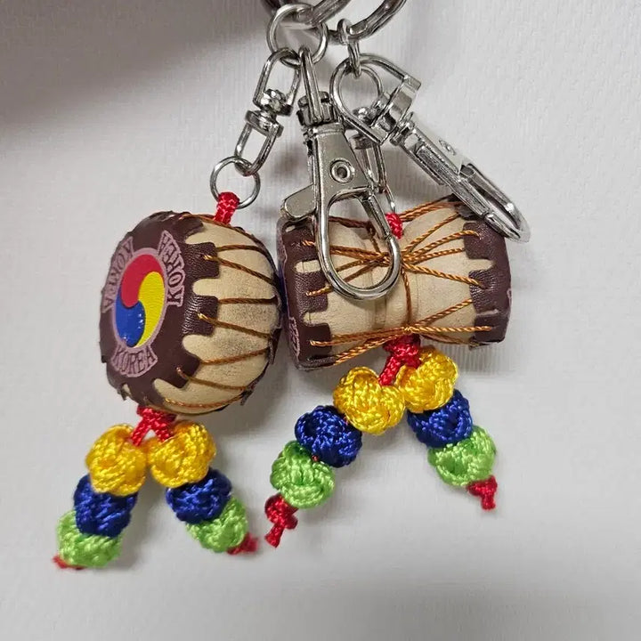 [BUNJANG] Korean Traditional Taegeuk and Buk Keychain Set / 한국 전통 북/태극 키링 세트