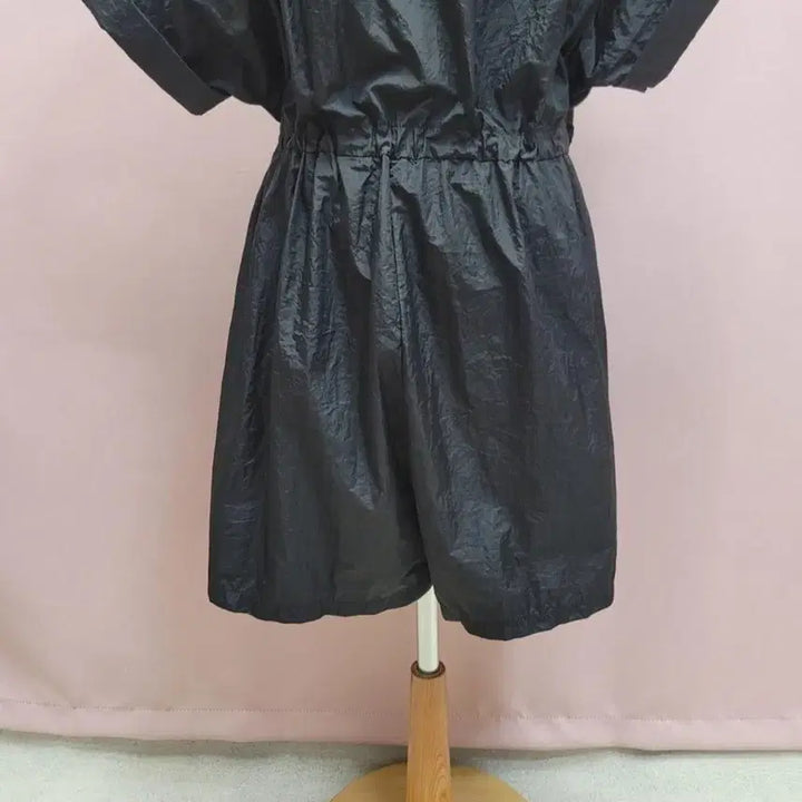 [BUNJANG] Unbranded Black String Shorts Jumpsuit / 바스락 스트링 반바지 점프수트 블랙