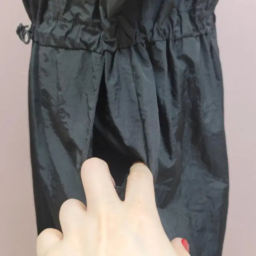 [BUNJANG] Unbranded Black String Shorts Jumpsuit / 바스락 스트링 반바지 점프수트 블랙