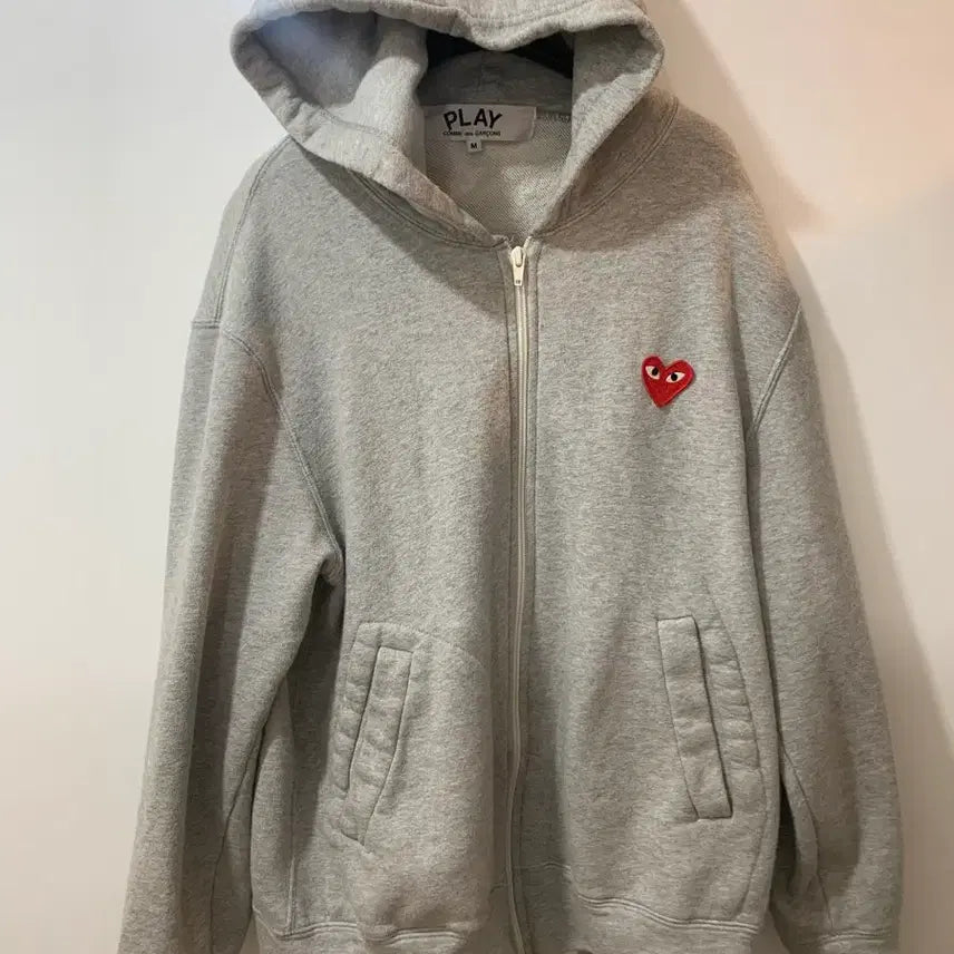 [BUNJANG] Comme des Garcons Red Wappen Hooded Zip-up Gray / 꼼데가르송 레드와펜 후드집업 회색 판매교신