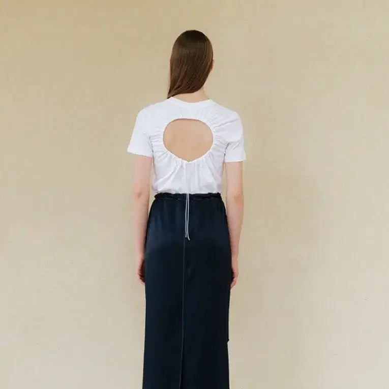 [BUNJANG] Cut Out Shirring Top (White) / 컷 아웃 셔링 티(화이트)