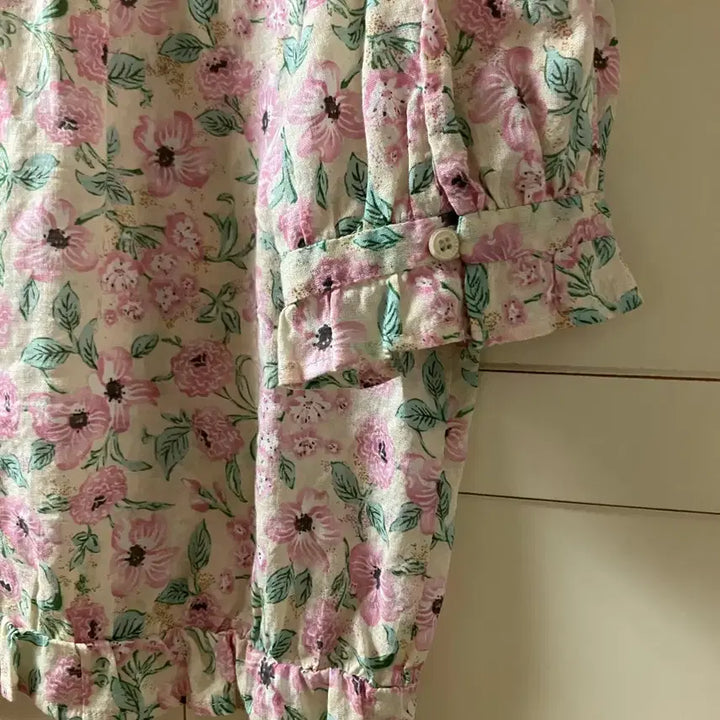 [BUNJANG] Thursday Island Floral Blouse / 써스데이아일랜드 불루종 블라우스