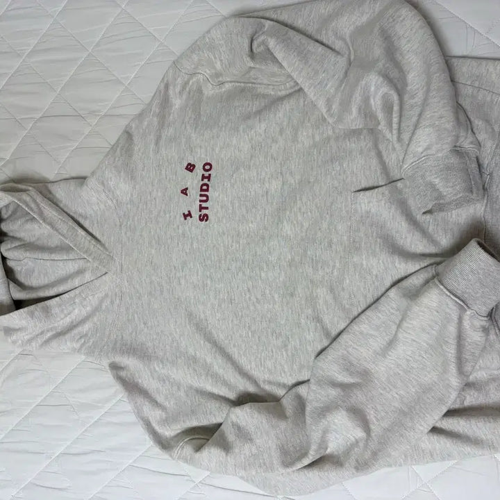 [BUNJANG] Iab Studio Oatmeal Burgundy Hoodie L / 아이앱 스튜디오 후드티 오트밀 버건디 L