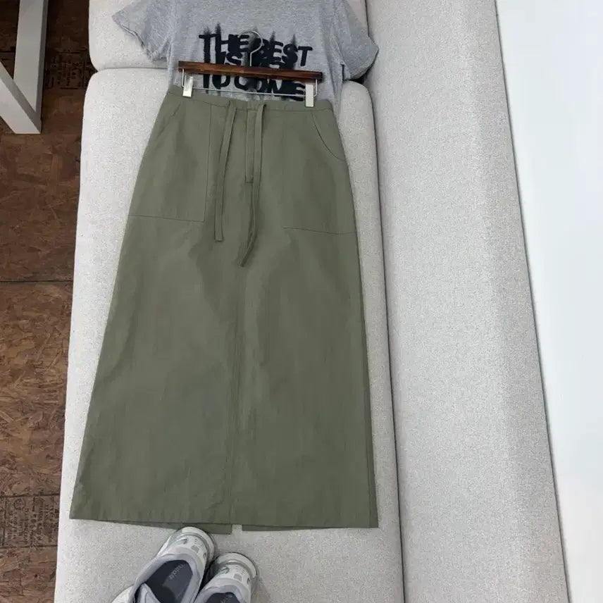 [BUNJANG] Gray Lettering Short Sleeve T-shirt / 교신안함)그레이 레터링 반팔 티셔츠
