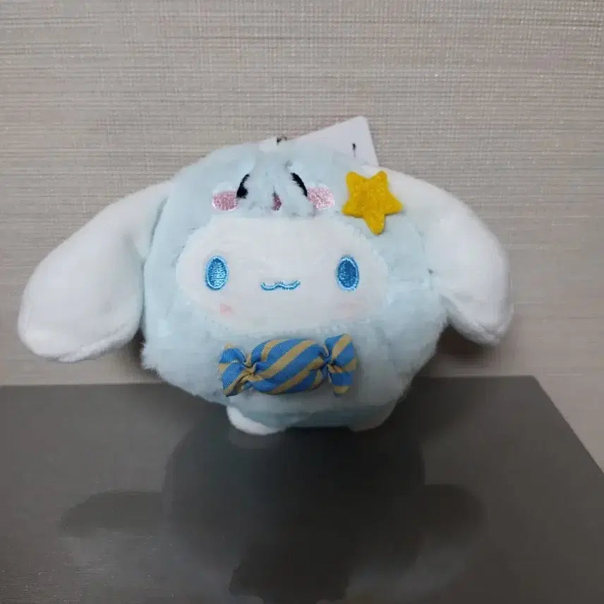 [SOLD OUT] (5월까지 할인)산리오 시나모롤 동글동글 캔디 인형 키링