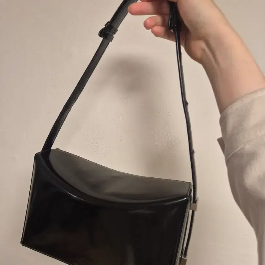 [BUNJANG] OSOÏ Sandy Bag Black Shoulder Bag / osoi sandy 오소이 샌디백 블랙