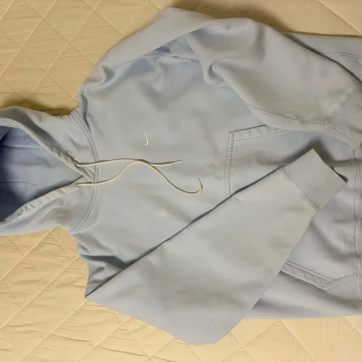 [BUNJANG] Nike Solo Swoosh Pullover Hoodie Blue White / 나이키 솔로 스우시 풀오버 후드 블루화이트