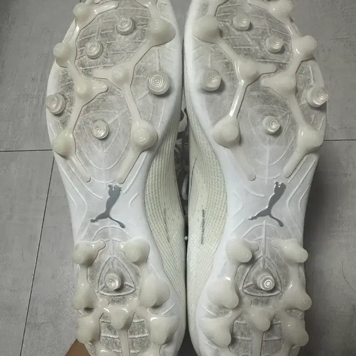 [BUNJANG] Puma Ultra 5 Ultimate MG Soccer Cleats / 푸마 울트라5 얼티메이트 mg 270