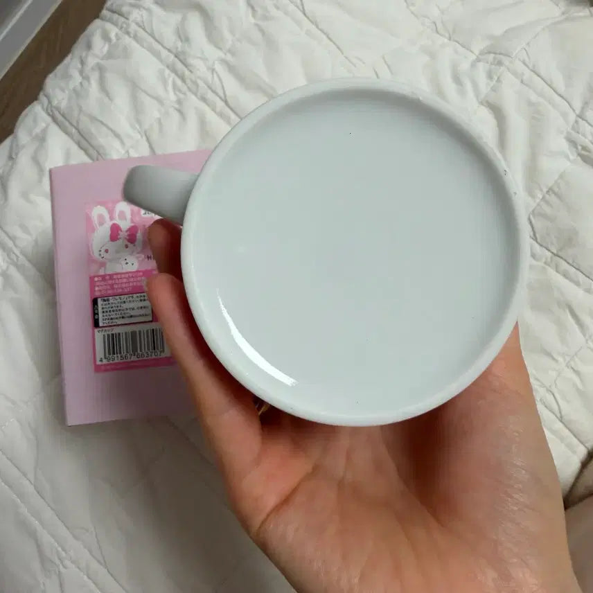 [BUNJANG] Hello Kitty Hokkaido Snow Rabbit Mug Cup / 고전키티 훗카이도 눈토끼 키티 머그컵 한정팜 희귀매물