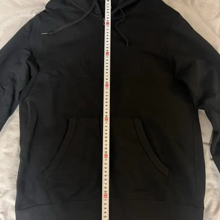 [BUNJANG] Uniqlo Hoodie Black L New / 유니클로 후드티 검정 L 새제품